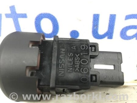 ФОТО Кнопка аварійки для Nissan Juke (10-19) Киев