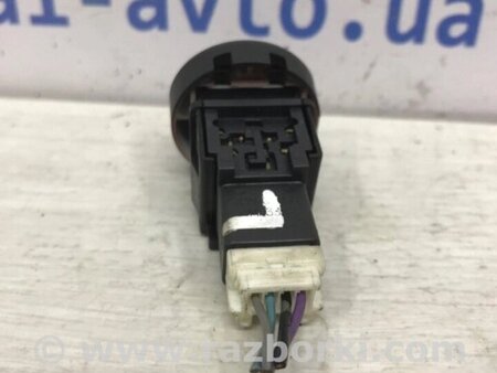 ФОТО Кнопка аварійки для Nissan Juke (10-19) Киев
