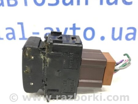 ФОТО Кнопка підігріву для Nissan Juke (10-19) Киев