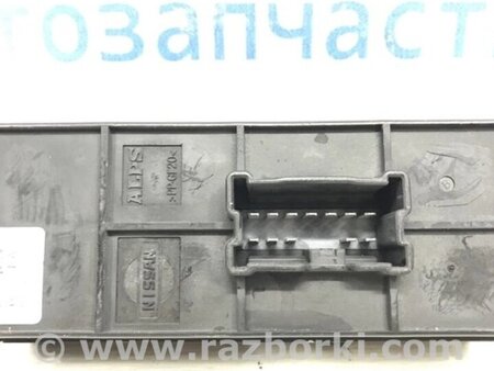 ФОТО Кнопка склопідйомника для Nissan Juke (10-19) Киев