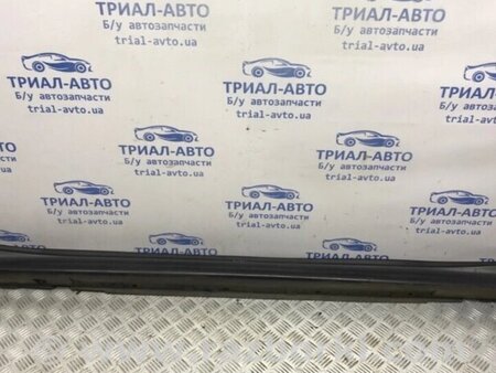 ФОТО Накладка порога зовнішня права для Nissan Juke (10-19) Киев