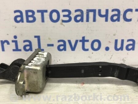 ФОТО Обмежувач дверей передній правий для Nissan Juke (10-19) Киев