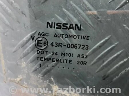 ФОТО Скло двері заднє праве для Nissan Juke (10-19) Киев