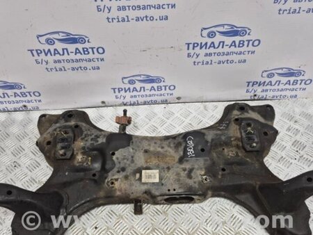 ФОТО Балка передньої підвіски для Hyundai i30 Киев
