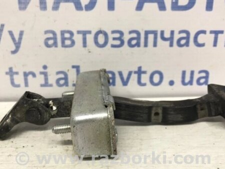 ФОТО Обмежувач дверей задній правий для Mazda 6 GJ (2012-...) Киев