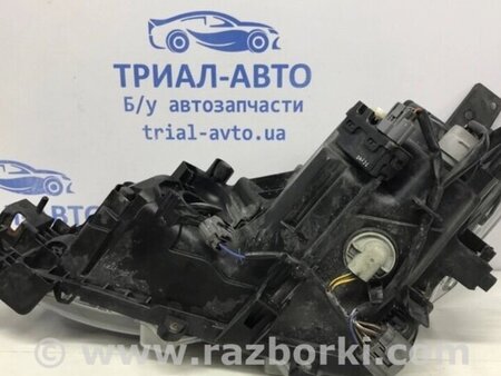 ФОТО Фара права Ксенон для Mazda 3 BM (2013-...) (III) Киев