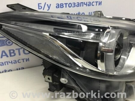 ФОТО Фара права Ксенон для Mazda 3 BM (2013-...) (III) Киев