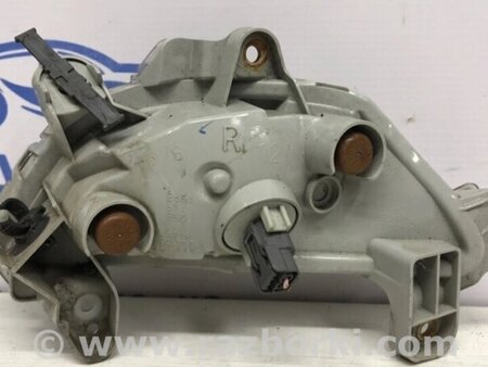 ФОТО Фара протитуманна права для Mazda 3 BM (2013-...) (III) Киев