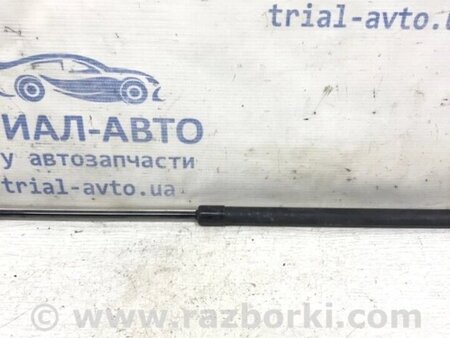 ФОТО Амортизатор кришки багажника для Nissan Qashqai (07-14) Киев