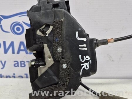 ФОТО Замок двері задній правий для Nissan Qashqai (07-14) Киев