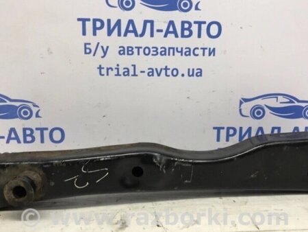 ФОТО Кронштейн передньої балки лівий для Nissan Qashqai (07-14) Киев
