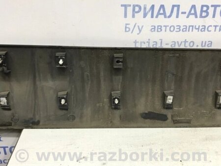 ФОТО Накладка дверей для Ford Kuga Киев