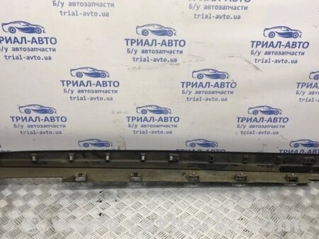 ФОТО Накладка порога зовнішня ліва для Ford Kuga Киев