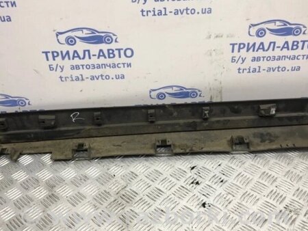 ФОТО Накладка порога зовнішня права для Ford Kuga Киев