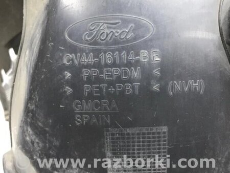 ФОТО Підкрилок передній правий для Ford Kuga Киев