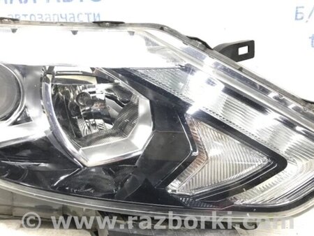 ФОТО Фара права для Nissan Qashqai (07-14) Киев