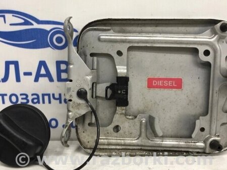 ФОТО Лючок бака  для Nissan X-Trail Киев