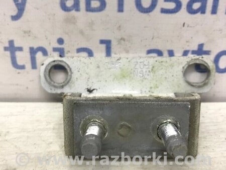 ФОТО Петля кришки багажника для Hyundai Tucson Киев