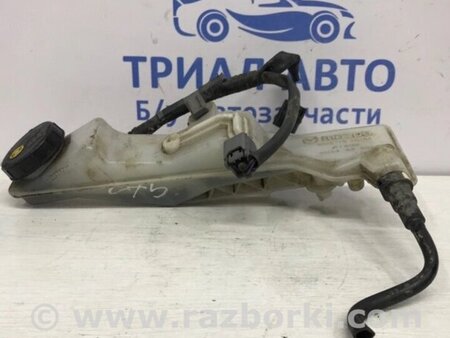 ФОТО Бачок головного гальмівного циліндра для Mazda CX-5 KE (12-17) Киев