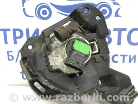 ФОТО Фара протитуманна права для Mazda CX-5 KE (12-17) Киев