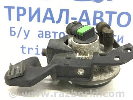 ФОТО Фара протитуманна права для Mazda CX-5 KE (12-17) Киев