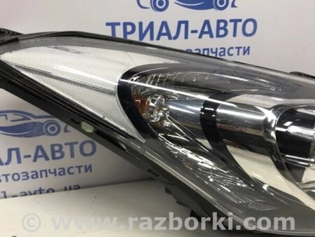 ФОТО Фара права галоген для Hyundai i30 Киев