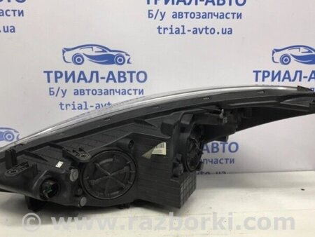 ФОТО Фара права галоген для Hyundai i30 Киев