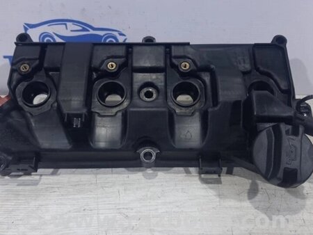 ФОТО Кришка клапанна для Nissan Juke (10-19) Киев