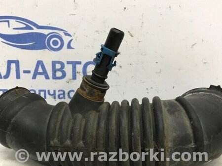 ФОТО Патрубок повітряного фільтра для Mazda CX-7 Киев