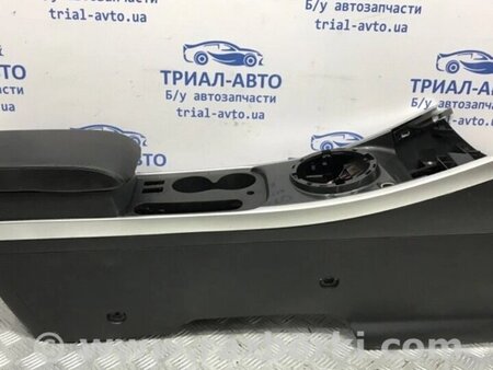 ФОТО Підлокітник для Mazda CX-7 Киев