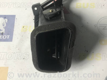 ФОТО Дефлектор лівий для Mitsubishi L200 (06-14) Коломия