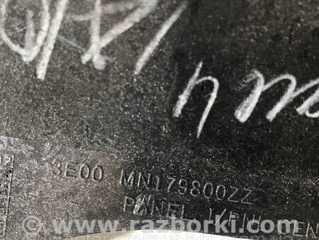 ФОТО Накладка торпедо для Mitsubishi L200 (06-14) Коломия