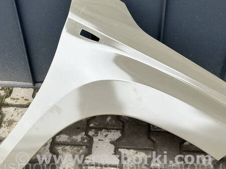 ФОТО Крило переднє праве для Mitsubishi L200 (16-24) Коломия
