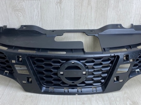 ФОТО Решетка радиатора для Nissan NV200 USA (2013-) Киев