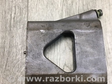 ФОТО Кронштейн крепления двигателя для Toyota Highlander (01-07) Киев