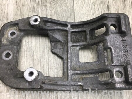 ФОТО Кронштейн компрессора кондиционера для Toyota Highlander (01-07) Киев