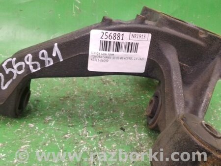 ФОТО Цапфа для Toyota Camry 30 XV30 (09.2001-03.2006) Киев
