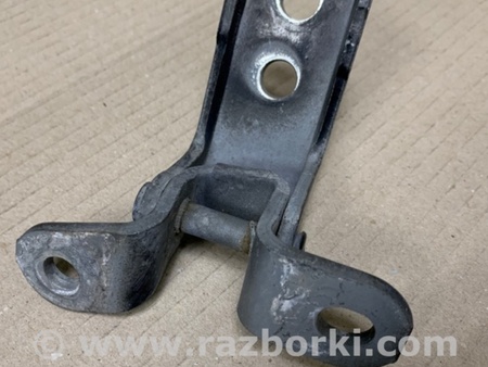 ФОТО Петля двери нижняя для Toyota Highlander (01-07) Киев