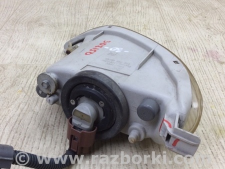 ФОТО Противотуманная фара для Toyota Camry 30 XV30 (09.2001-03.2006) Киев