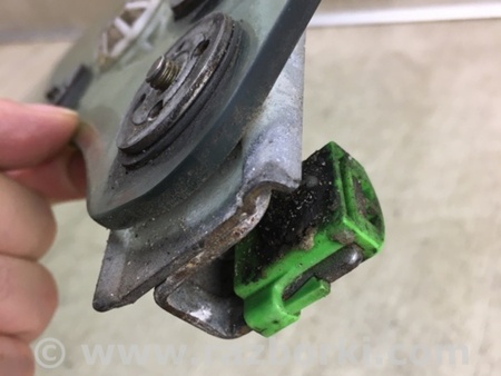 ФОТО Стекло двери для Subaru Forester SG Киев