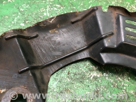 ФОТО Щиток тормозного механизма для Mitsubishi Endeavor (03-11) Киев