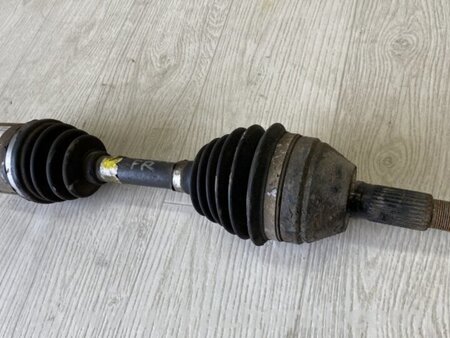 ФОТО Привод передний для Chevrolet Evanda V200 (09.2004-09.2006) Киев