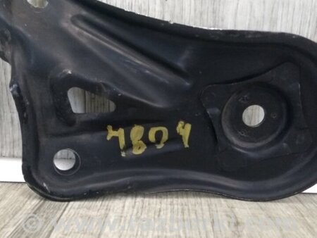 ФОТО Крепление балки подвески для Toyota Camry 30 XV30 (09.2001-03.2006) Киев