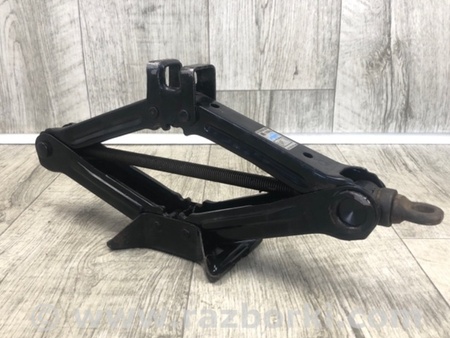 ФОТО Домкрат для Lexus LS430 (00-06) Киев