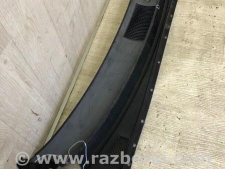 ФОТО Пластик под лобовое стекло (Жабо) для Hyundai Tucson (04-10) Киев