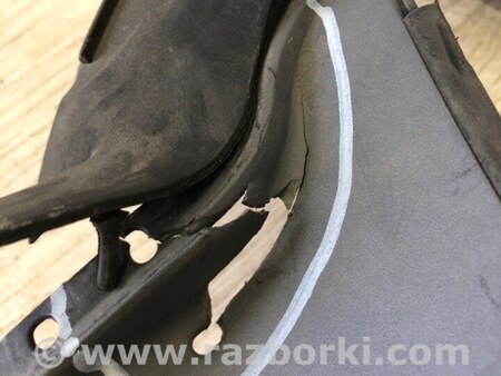 ФОТО Пластик под лобовое стекло (Жабо) для Hyundai Tucson (04-10) Киев