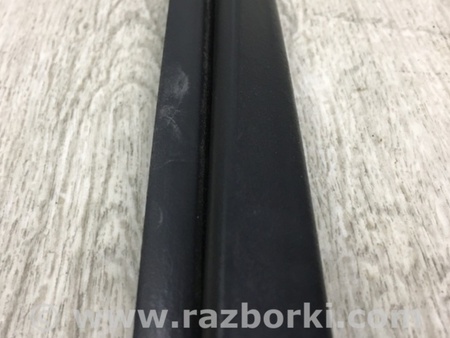 ФОТО Уплотнитель двери для Suzuki Grand Vitara Киев