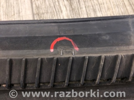 ФОТО Пластик под лобовое стекло (Жабо) для Suzuki Grand Vitara Киев