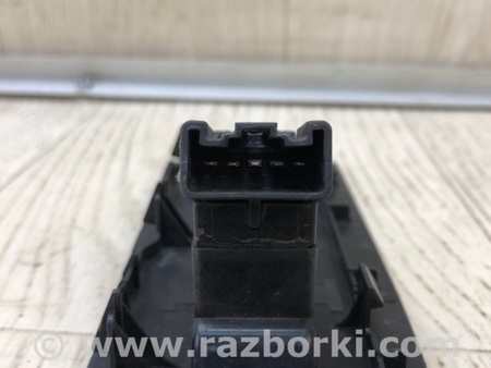 ФОТО Кнопка стеклоподьемника для Suzuki Grand Vitara Киев