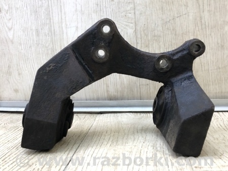 ФОТО Кронштейн редуктора для Suzuki Grand Vitara Киев